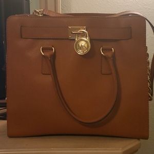 Michael Kors Tote